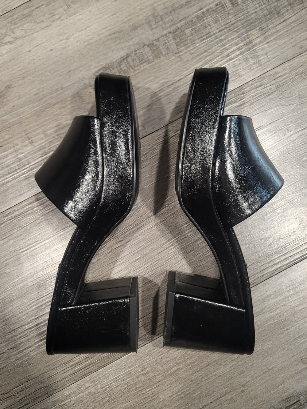 Steve Madden Black Chunky Heel Slide Sandals - Picture 4 of 7